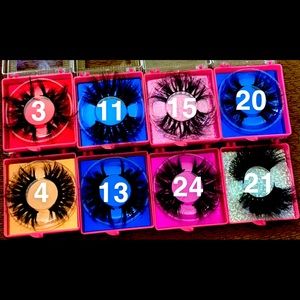 Wigs/ extensions/ mink lashes